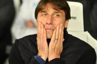 napoli-anuncia-saida-de-antonio-conte-apos-fim-da-temporada