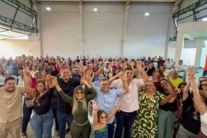 vereador-folha-reune-multidao-em-palmas-no-lancamento-das-pre-campanhas-de-junior-diamantino-e-irata-abreu