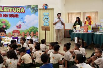 emenda-de-geo-garante-ampliacao-do-acervo-da-biblioteca-da-eti-caroline-campelo-em-palmas