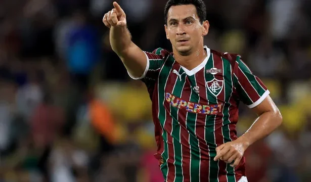 ganso-e-afastado-pelo-fluminense-para-negociar-transferencia-a-novo-clube
