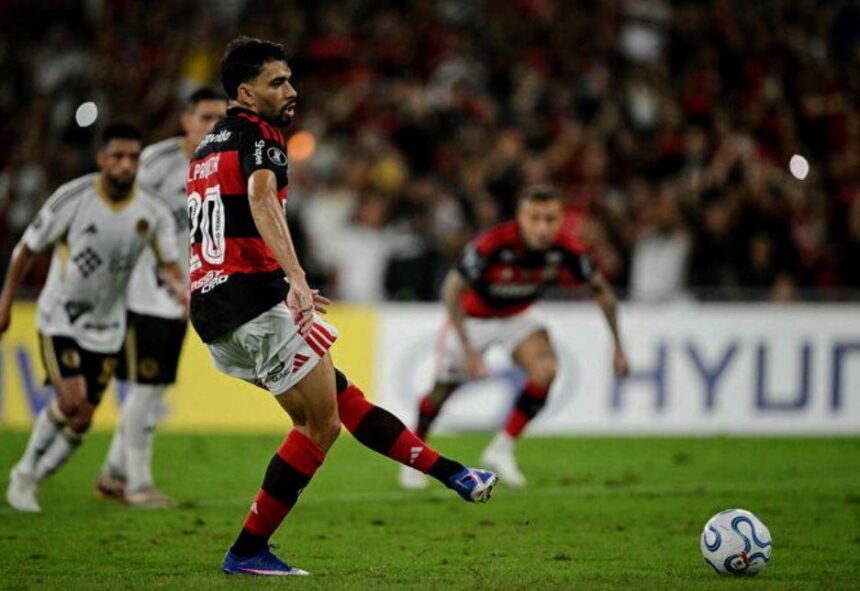 flamengo-vence-cusco-no-maracana-e-se-despede-de-convocados-para-a-copa-do-mundo