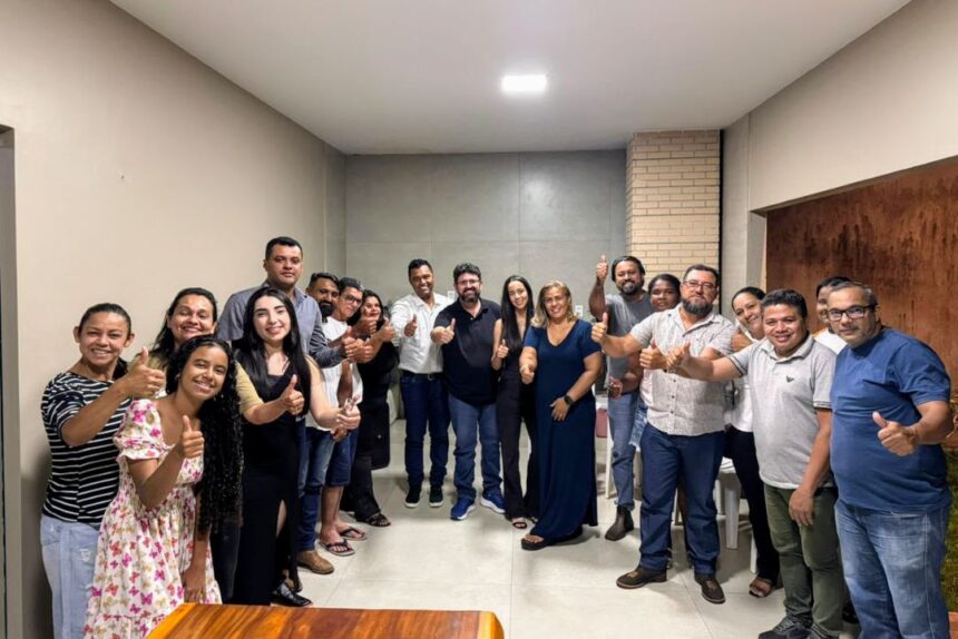 pastor-roberto-rocha-reune-liderancas-e-fortalece-pre-campanha-de-marcos-junior-em-araguaina-e-regiao