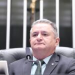 projeto-institui-pausa-obrigatoria-para-trabalhadores-que-exercem-atividades-em-pe