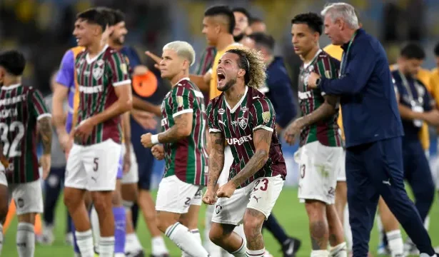 fluminense-vence-la-guaira,-conta-com-ajuda-de-argentinos-e-avanca-na-libertadores