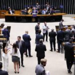 camara-aprova-novas-regras-para-internacao-de-adolescentes-usuarios-de-drogas-em-situacao-de-risco;-acompanhe