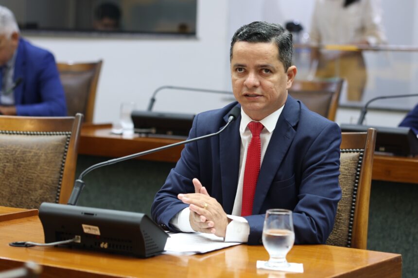 aprovado-pl-de-jorge-frederico-incorporado-a-mp-que-isenta-de-ipva-veiculos-com-20-anos