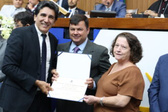 junior-geo-destaca-os-30-anos-da-arquidiocese-de-palmas-em-sessao-solene