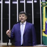 projeto-torna-obrigatoria-presenca-de-tecnico-de-enfermagem-em-escolas-de-tempo-integral