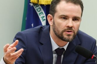 declaracao-do-ir-pode-passar-a-ser-automatica-em-ate-tres-anos