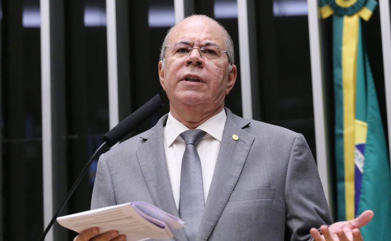 comissao-aprova-inclusao-de-tecnicos-agricolas-em-programa-de-habitacao-rural