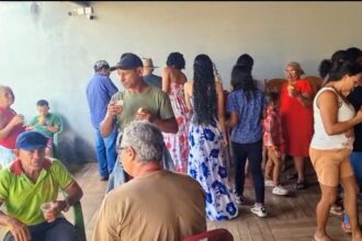 geraldo-magela-recebe-populacao-com-cafe-da-manha-farto-durante-cavalgada-no-povoado-floresta-e-reforca-lideranca-em-wanderlandia