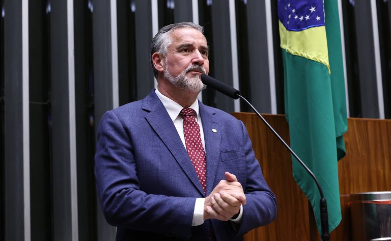 projeto-cria-auxilio-financeiro-para-vitimas-de-violencia-domestica