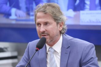 comissao-aprova-diretrizes-para-incentivar-trabalho-voluntario-e-solidariedade-na-educacao