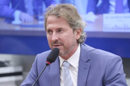 comissao-aprova-diretrizes-para-incentivar-trabalho-voluntario-e-solidariedade-na-educacao