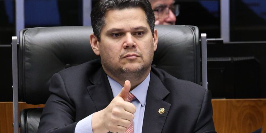 escala-6×1:-pec-nao-tera-tramitacao-corrida-no-senado,-diz-alcolumbre