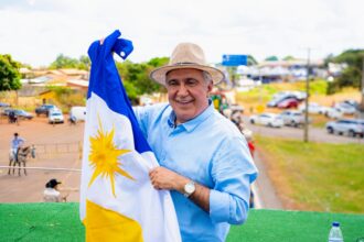 com-agenda-intensa-e-dialogo-com-a-populacao,-laurez-moreira-cresce-na-disputa-pelo-governo-do-estado