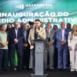 servidores-comemoram-inauguracao-de-centro-administrativo-da-aleto