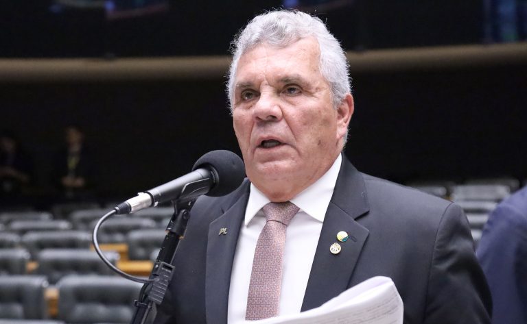 comissao-aprova-programa-de-apoio-a-produtor-rural-afetado-por-desastre-climatico