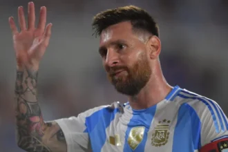 messi-volta-e-destrava-a-argentina,-que-bate-islandia-em-despedida-pre-copa