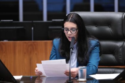 comissao-aprova-exigencia-de-comprovacao-de-pagamento-a-profissionais-de-saude