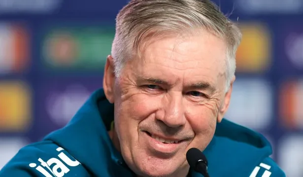 ancelotti-pode-ser-primeiro-tecnico-campeao-do-mundo-como-forasteiro