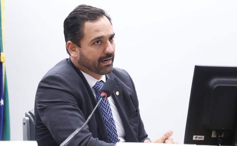 comissao-aprova-projeto-que-preve-desconto-na-tarifa-de-onibus-para-familias-carentes-de-areas-rurais