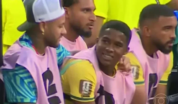 leitura-labial-revela-desabafo-de-endrik-a-neymar-na-estreia-da-selecao