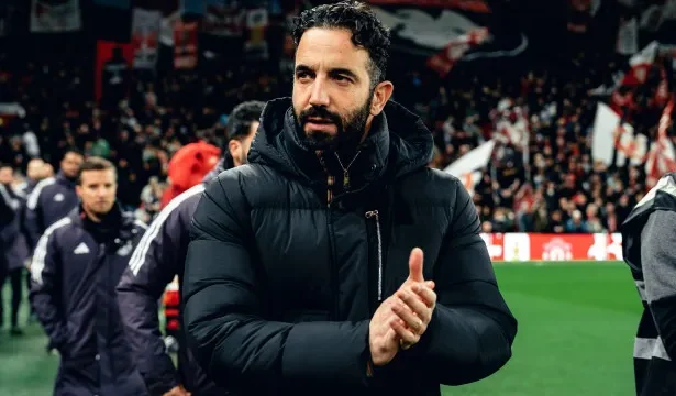 oficial:-ac-milan-apresenta-ruben-amorim-como-novo-treinador