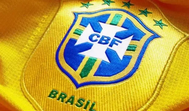 pode-usar-camisa-da-selecao-no-trabalho?-veja-regras-de-etiqueta-corporativa-na-copa