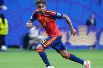 yamal-entra-em-top-10-dos-mais-jovens-a-marcar-em-copas;-pele-lidera-lista