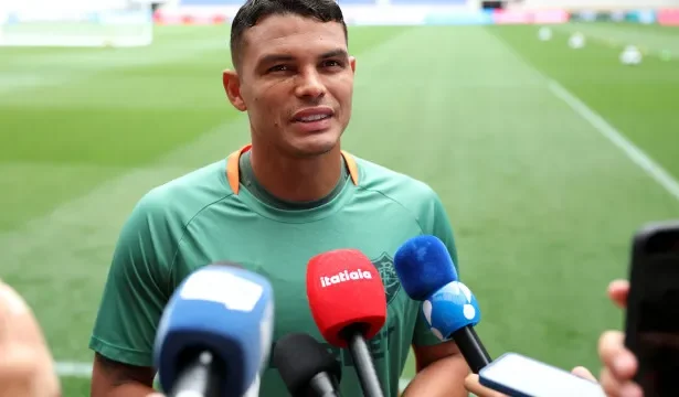 fluminense-anuncia-o-retorno-do-zagueiro-thiago-silva