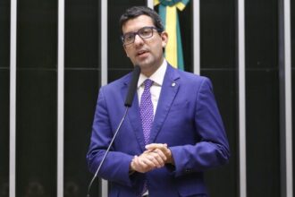 comissao-aprova-reducao-gradual-de-microplasticos-em-cosmeticos-e-itens-de-higiene