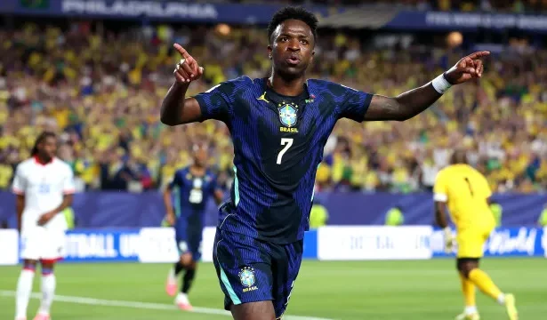 cbf-reclama-a-fifa-de-intervencao-do-var-em-gol-anulado-de-vini-junior