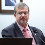 comissao-aprova-incentivo-a-compra-de-livros-e-de-ingressos-para-eventos-culturais