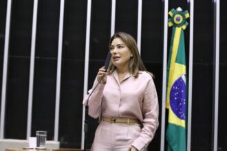 projeto-amplia-protecao-contra-violencia-politica-de-genero-na-pre-candidatura