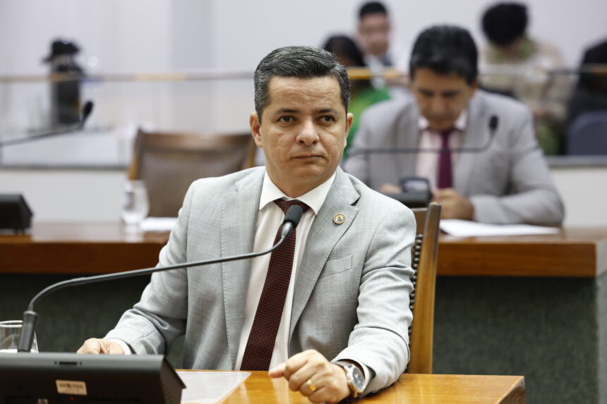 jorge-frederico-cobra-a-aneel-contra-novo-aumento-na-conta-de-luz-no-tocantins
