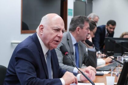 comissao-especial-aprova-aumento-de-repasses-para-municipios-e-criacao-de-fundos-para-sul-e-sudeste
