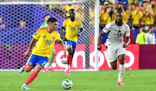 com-vitoria-magra,-colombia-e-a-ultima-classificada-as-oitavas-de-final-da-copa-do-mundo