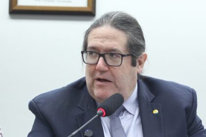 comissao-aprova-criacao-de-politica-nacional-de-combate-a-evasao-escolar