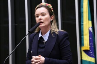 comissao-aprova-qualificacao-continuada-para-cuidadores-de-idosos
