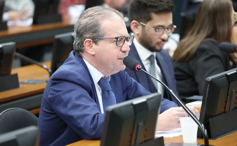 comissao-aprova-pec-que-muda-calculo-do-ipva-para-considerar-peso-do-veiculo