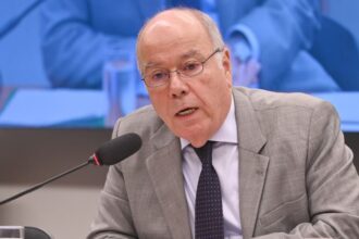 comissao-convoca-mauro-vieira-para-explicar-faccoes-classificadas-como-terroristas