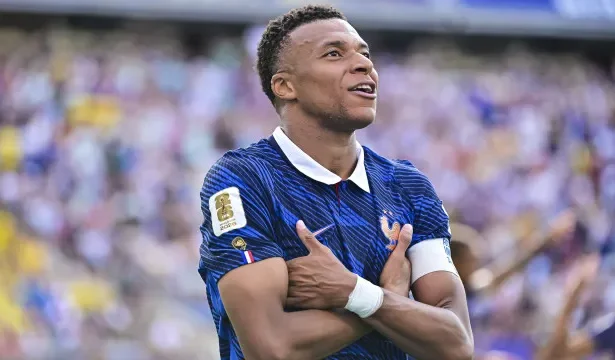 mbappe-pode-enfrentar-selecao-da-apontada-namorada-na-semifinal-da-copa-2026