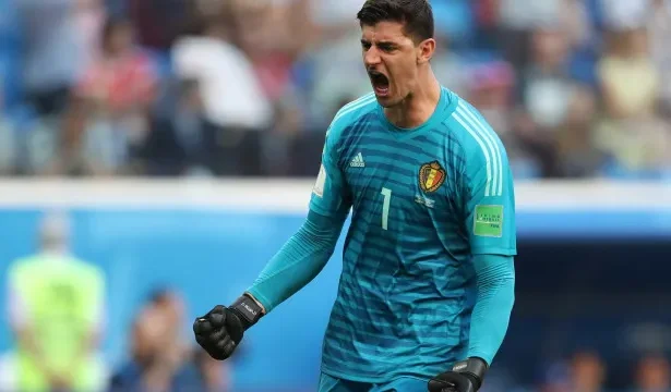 goleiro-do-real-madrid,-courtois-tenta-parar-espanha-sem-atletas-do-clube-pela-1a-vez-em-copas