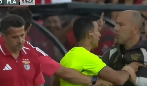 entrada-de-prestianni-gera-tensao-e-bate-boca-em-benfica-x-flamengo