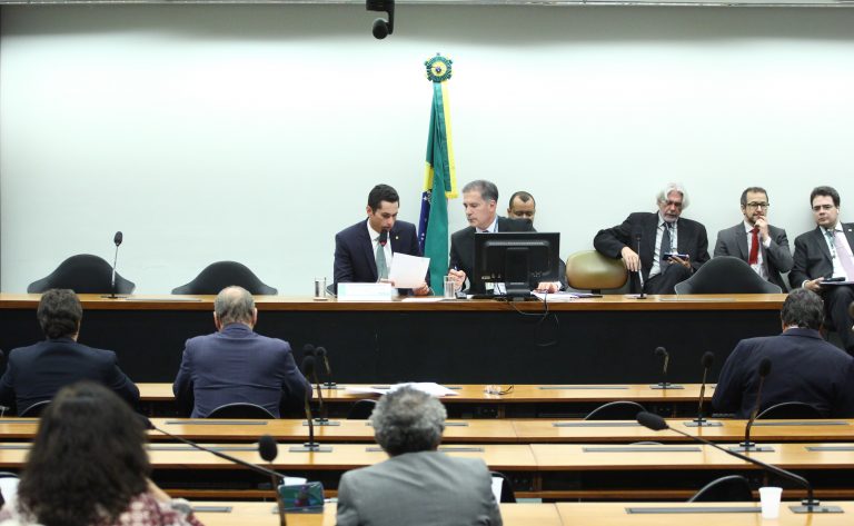 projeto-abre-credito-orcamentario-para-financiamento-de-projetos-de-fundos-regionais