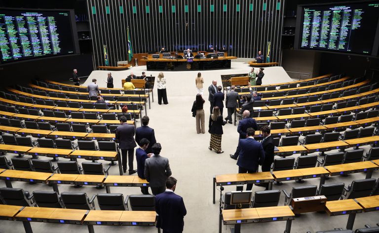 camara-aprova-seis-medidas-provisorias-com-creditos-extras;-textos-seguem-para-o-senado