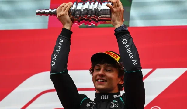 kimi-antonelli-vence,-russell-bate-e-bortoleto-e-oitavo-no-gp-da-belgica