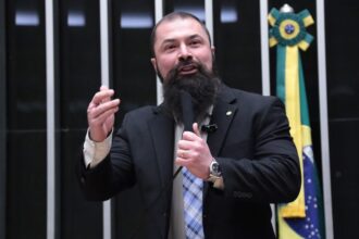 comissao-aprova-projeto-que-cria-prisao-especial-para-agentes-de-seguranca