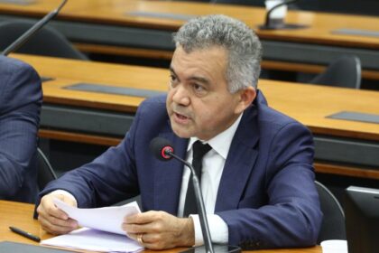 comissao-aprova-projeto-que-proibe-condominios-de-multar-pessoas-com-deficiencia-por-perturbacao-de-sossego
